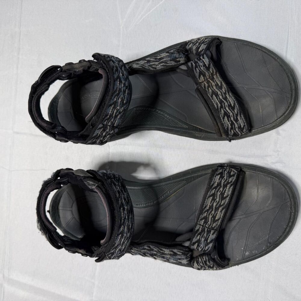 Teva Men's Black and Grey Sandals